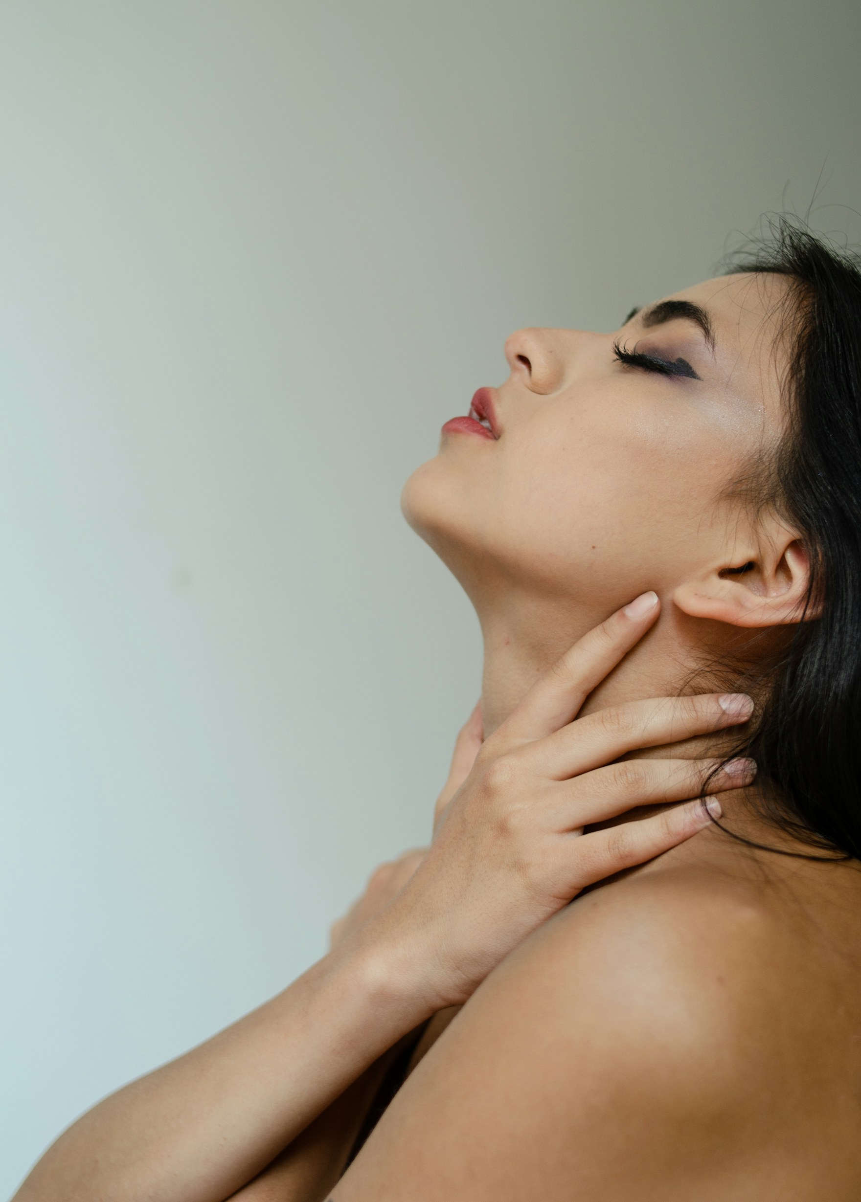 Chin filler — chin & jaw treatment